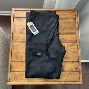 Cherokee Black Scrubs with Pockets - M